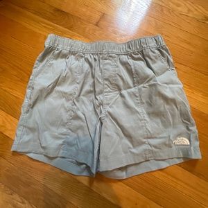 The North Face Class V Pull-On Shorts - Men's 5" Inseam